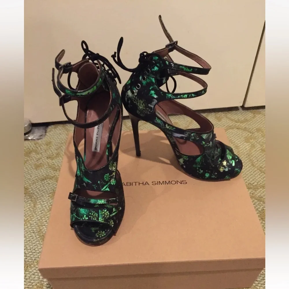 Tabitha Simmons Bailey Floral Printed Satin Sandals Green Ivy Print Black Box - Picture 2 of 8